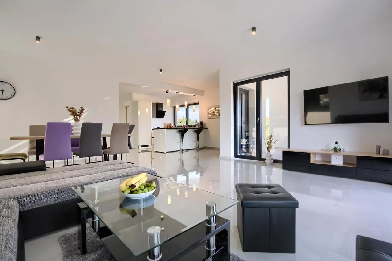 Holiday home Villa Delfin Medulin